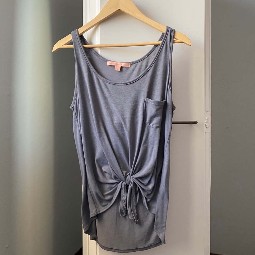 Grey woman’s tank top
